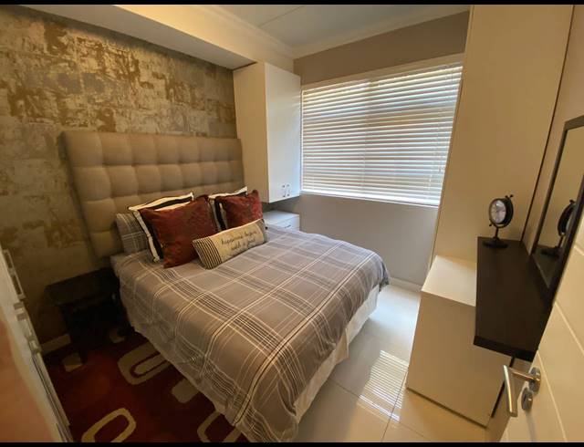 1 BEDROOM APARTMENT FOR SALE IN UMHLANGA RIDGE